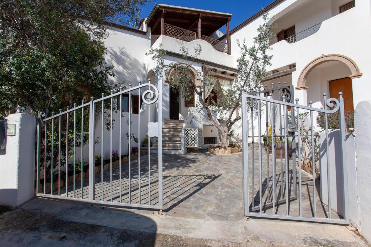 Casa Antonella Apartment Orosei Ngoại thất bức ảnh